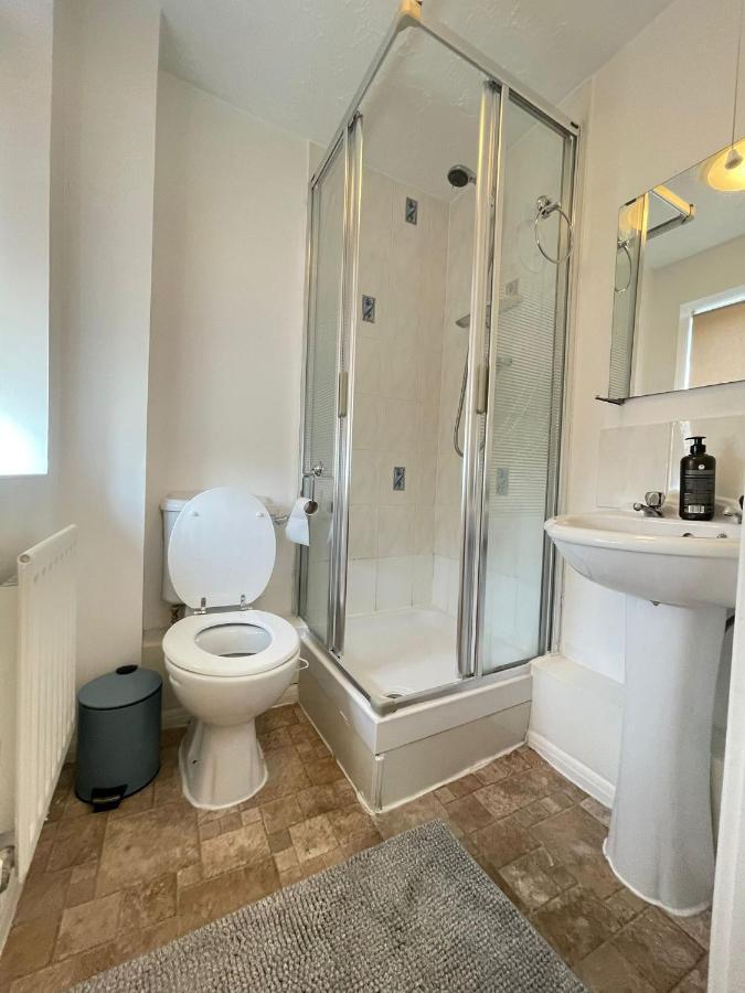 Lovely Double Room With En-Suite In Greenwich ロンドン エクステリア 写真
